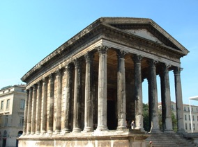 FRANCE : Maison carr&eacute;e de NIMES (2023)